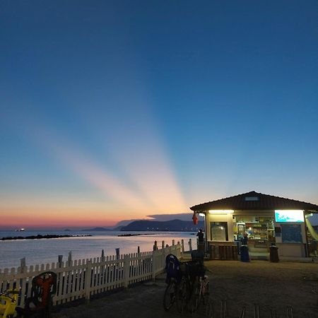 Appartamento Al Mare Di Liguria E Toscana Marina di Massa Εξωτερικό φωτογραφία