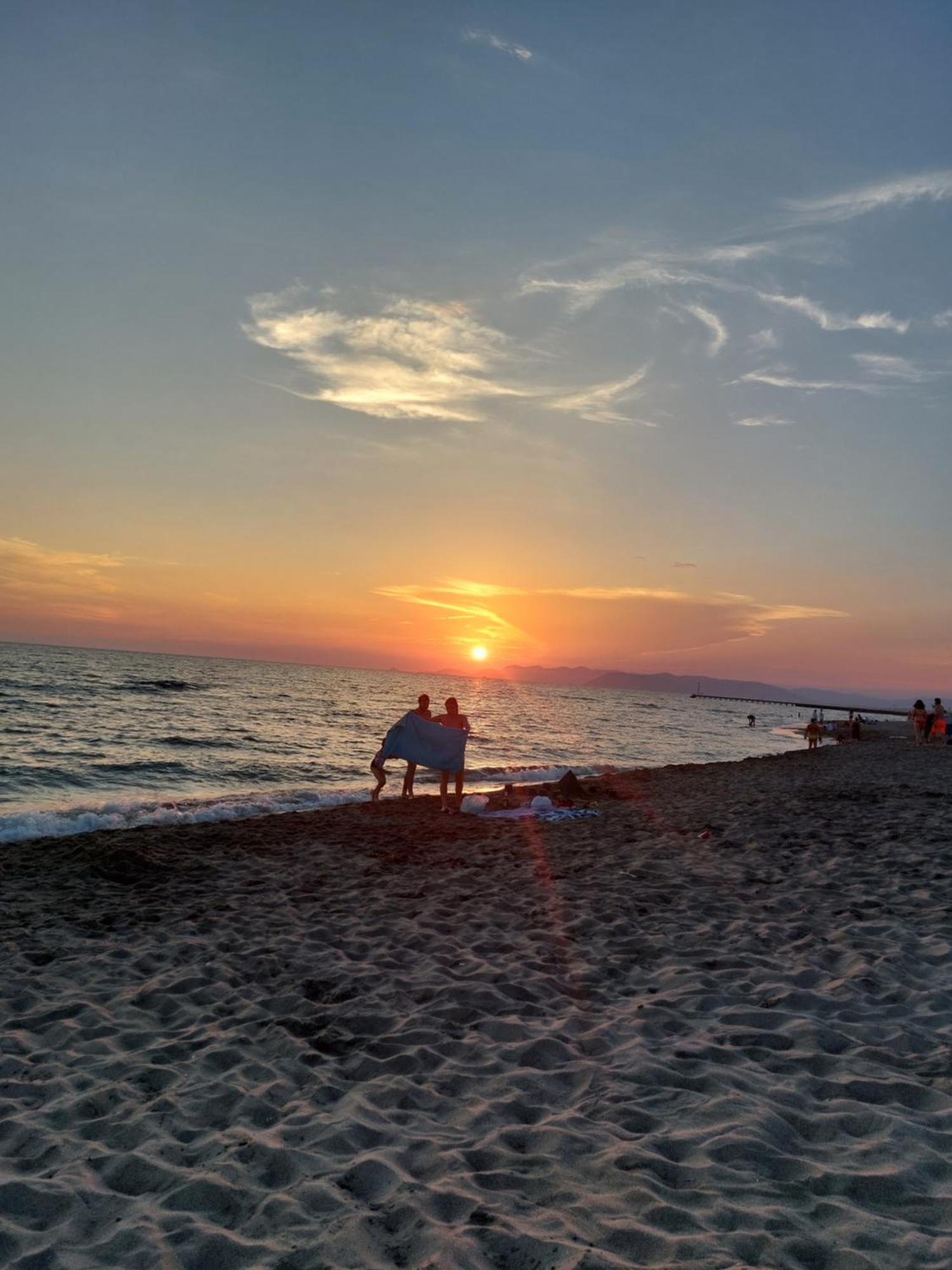 Appartamento Al Mare Di Liguria E Toscana Marina di Massa Εξωτερικό φωτογραφία